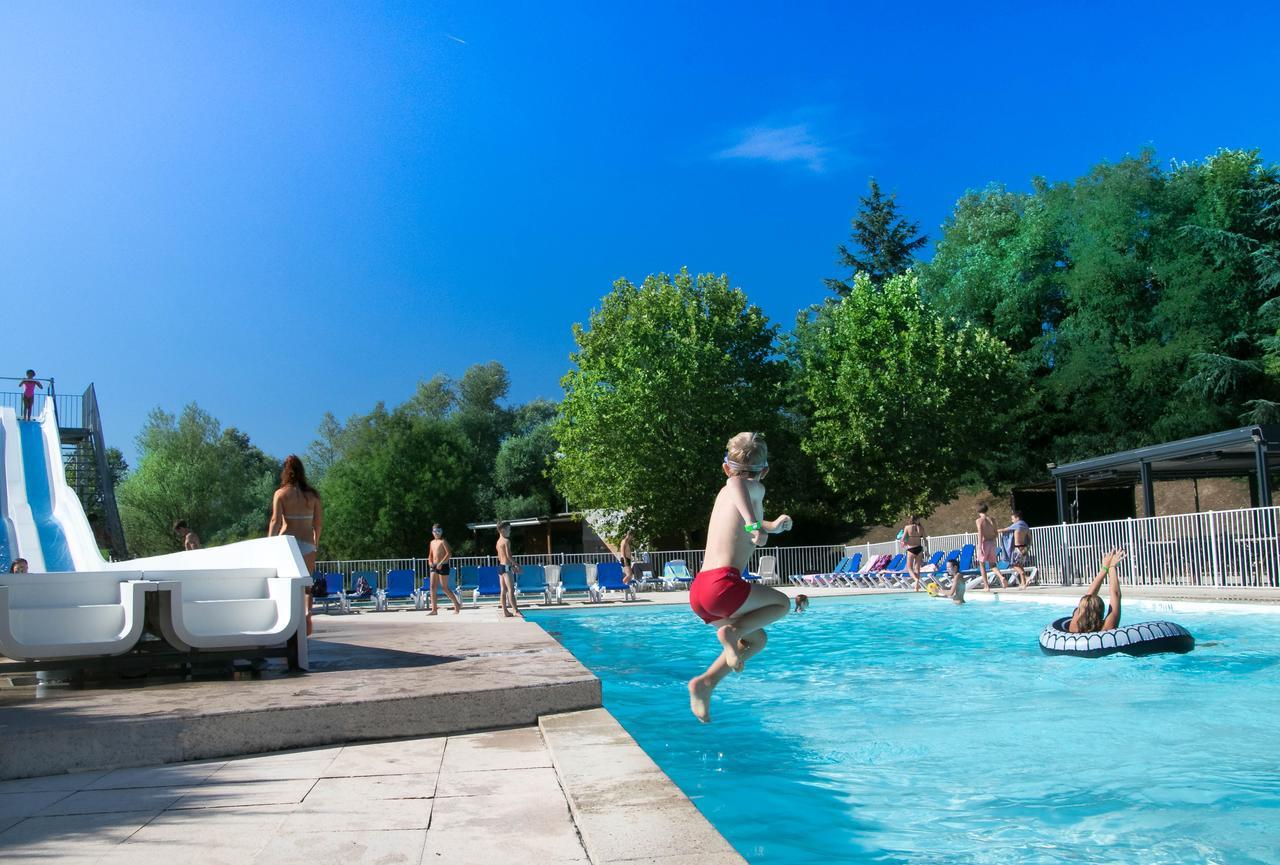 Camping Les Portes Du Beaujolais Anse Exteriér fotografie