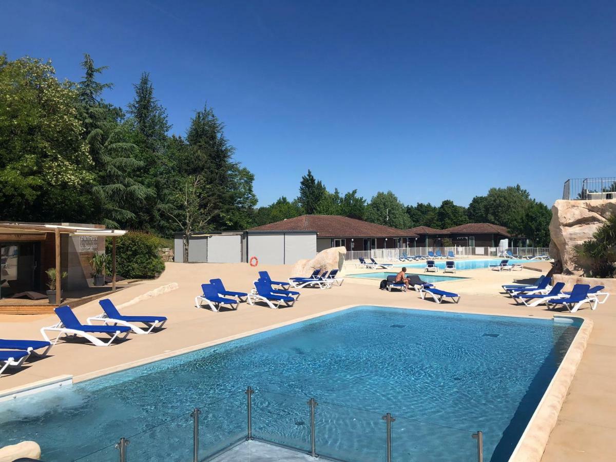 Camping Les Portes Du Beaujolais Anse Exteriér fotografie