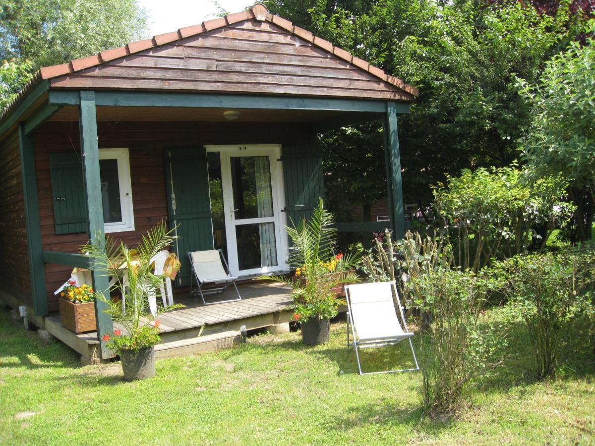 Camping Les Portes Du Beaujolais Anse Pokoj fotografie